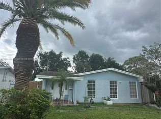 6850 Simms St, Hollywood, FL 33024