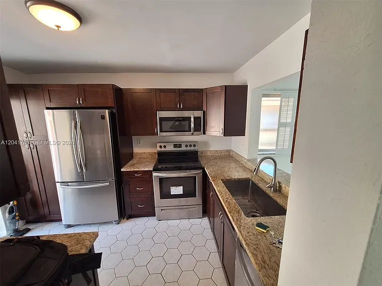 6553 NW 99th Ave #A20 — Photo 10