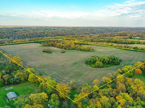 31XX Rotary Rd, Rockford, IL 61109
