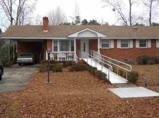 128 Lawton Dr, Hartsville, SC 29550