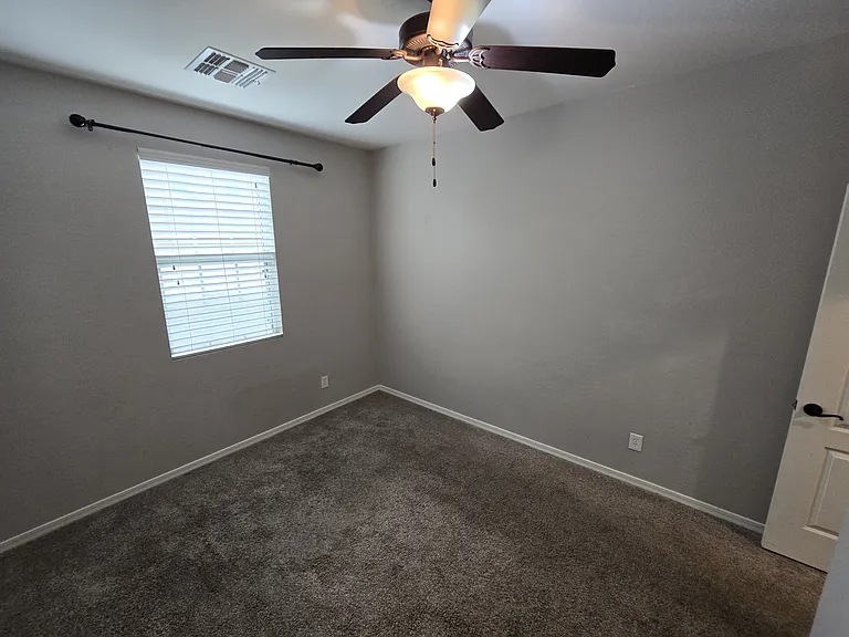 950 S Wallrade Ln — Photo 11