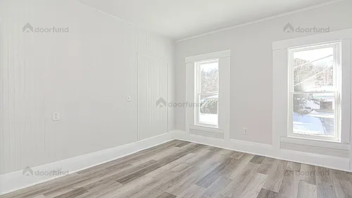 220 S Main St #4 Photo 1