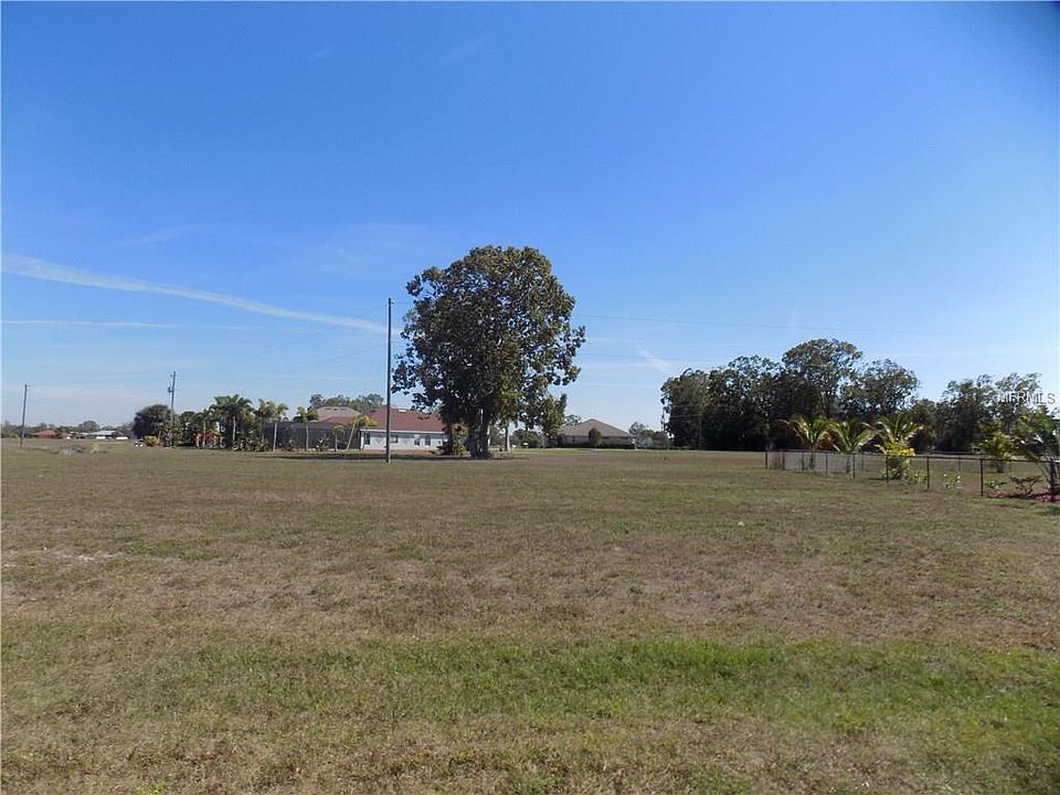 1st image of 16216 Quesa Dr