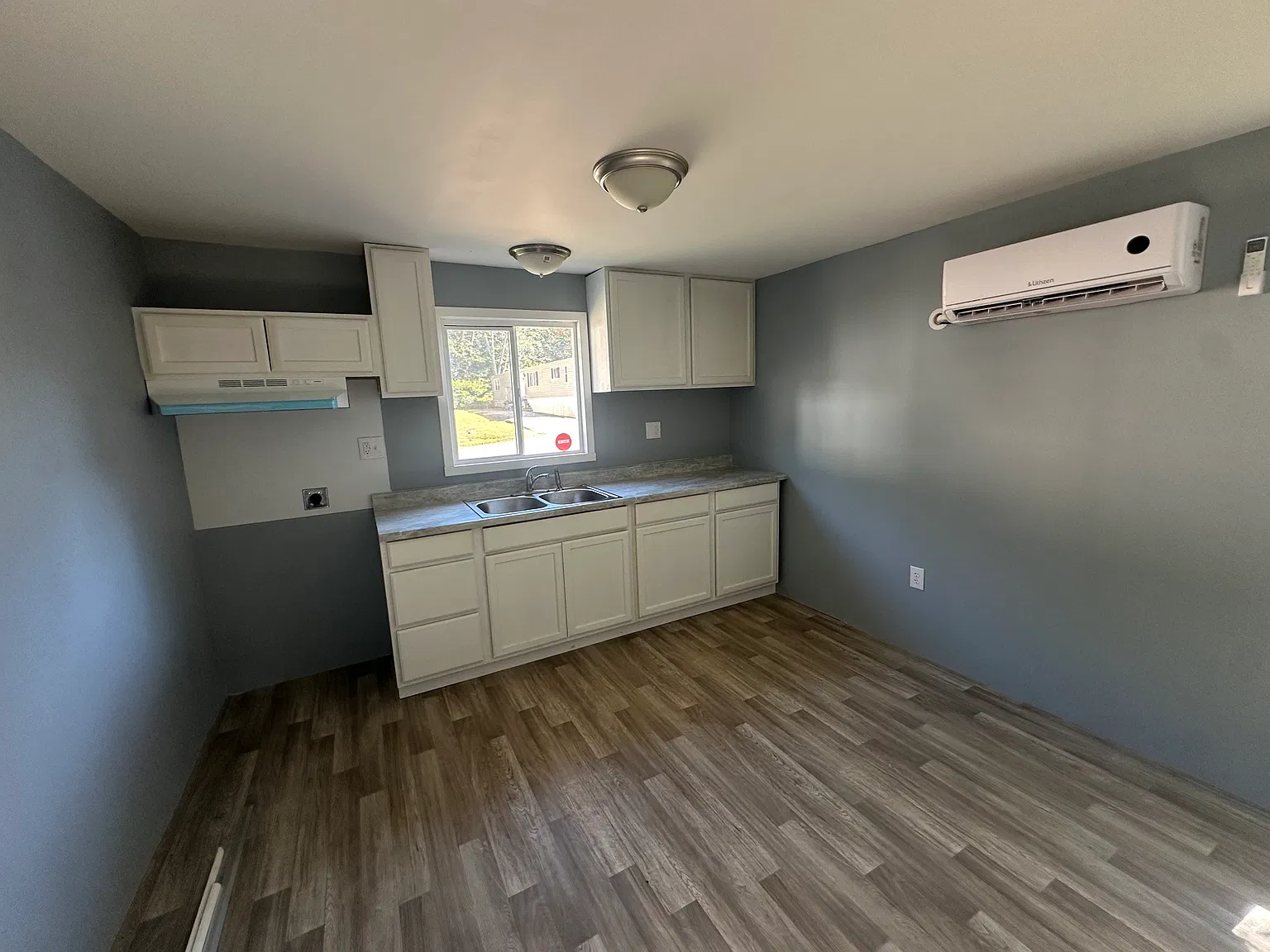 2 bed, 624 sqft, $995 — Photo 2