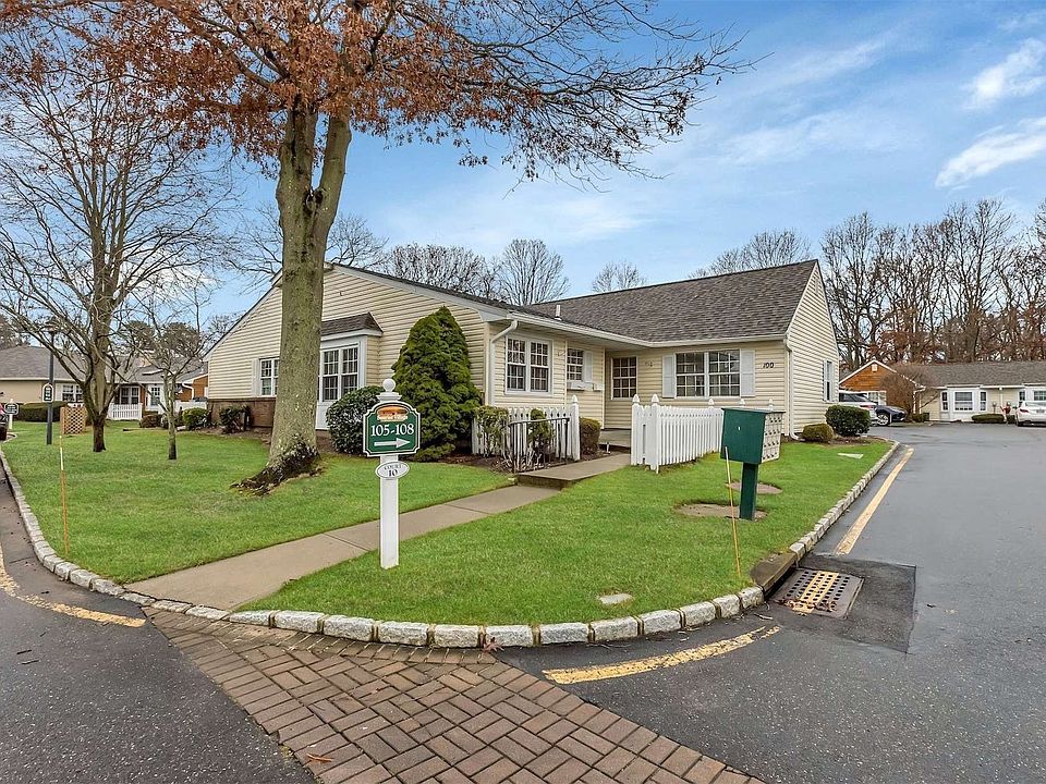 100 Revere Drive UNIT 100, Sayville, NY 11782 Zillow