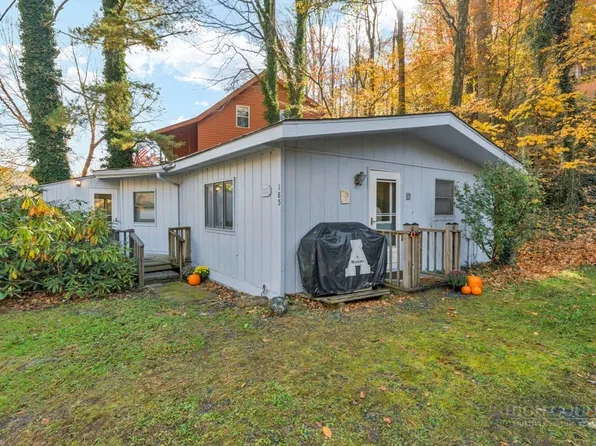 185 River 2 Road, Banner Elk, NC 28604