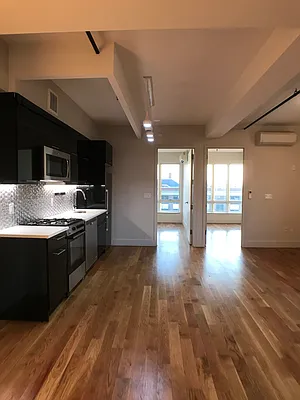 Rented by City Vista Inc | media 44