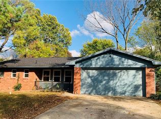 1610 N Ramsey Ave, Fayetteville, AR 72703
