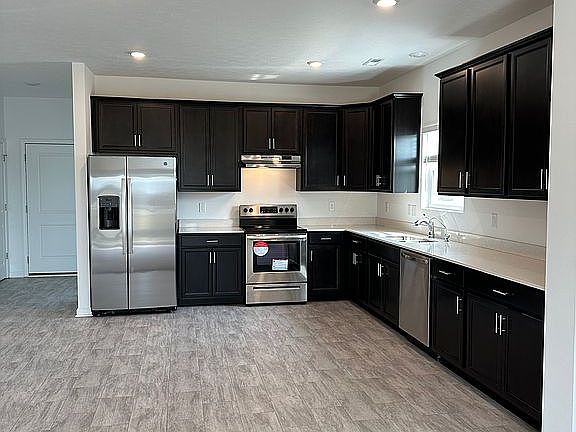 2nd image of 10227 Meadow Ln