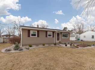 2670 Sharon Dr, Adrian, MI