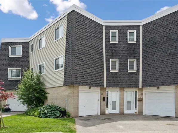60 Elmsdale Dr #25, Kitchener, ON N2E 2G4