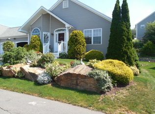 554 Mohave Cir, Shelton, CT 06484