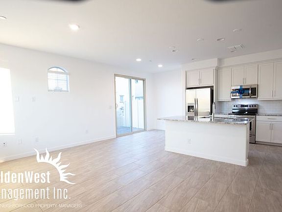 4th image of 4100 S Pinelake Way Unit 114