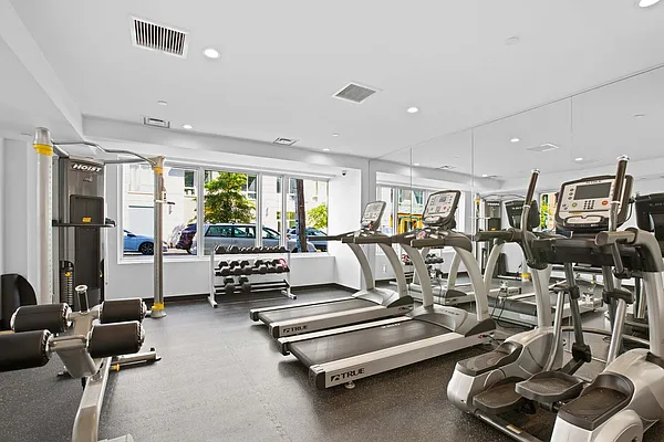 Rented by Compass | media 16