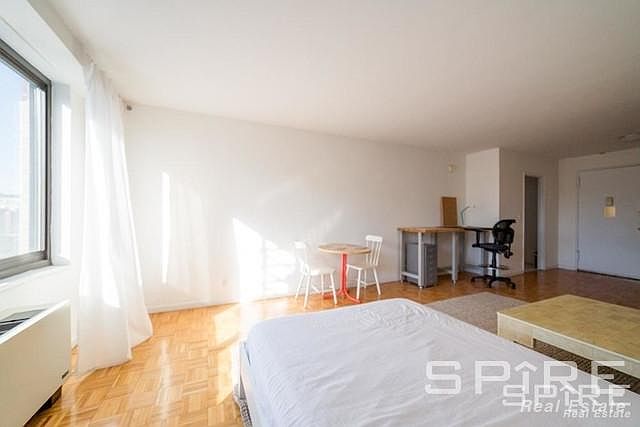 1st image of 40 W 135th St APT 15J