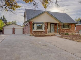 1044 Fairplay St, Aurora, CO 80011