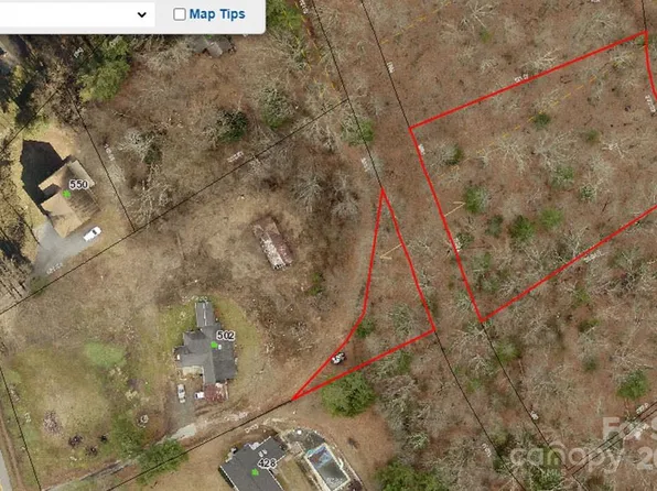 9999 Lyndhurst Dr, Hendersonville, NC 28791