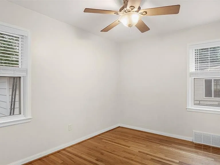 3536 Cornell St — Photo 6