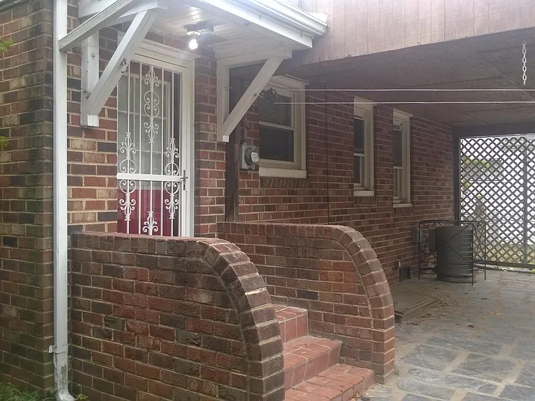 1911 Peter Paul Blvd — Photo 7