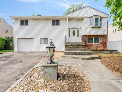 378 W Waukena Avenue, Oceanside, NY, 11572