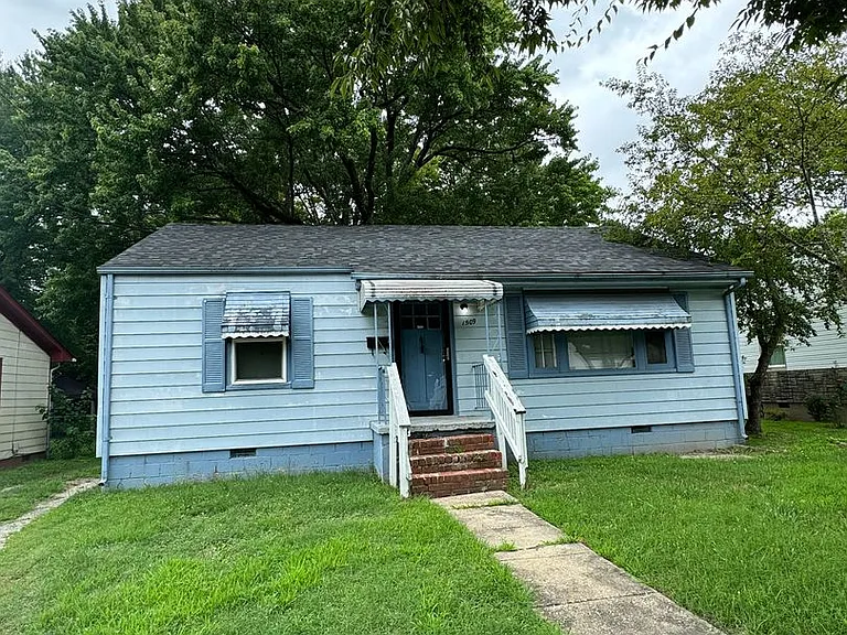 1509 Milton St — Photo 1