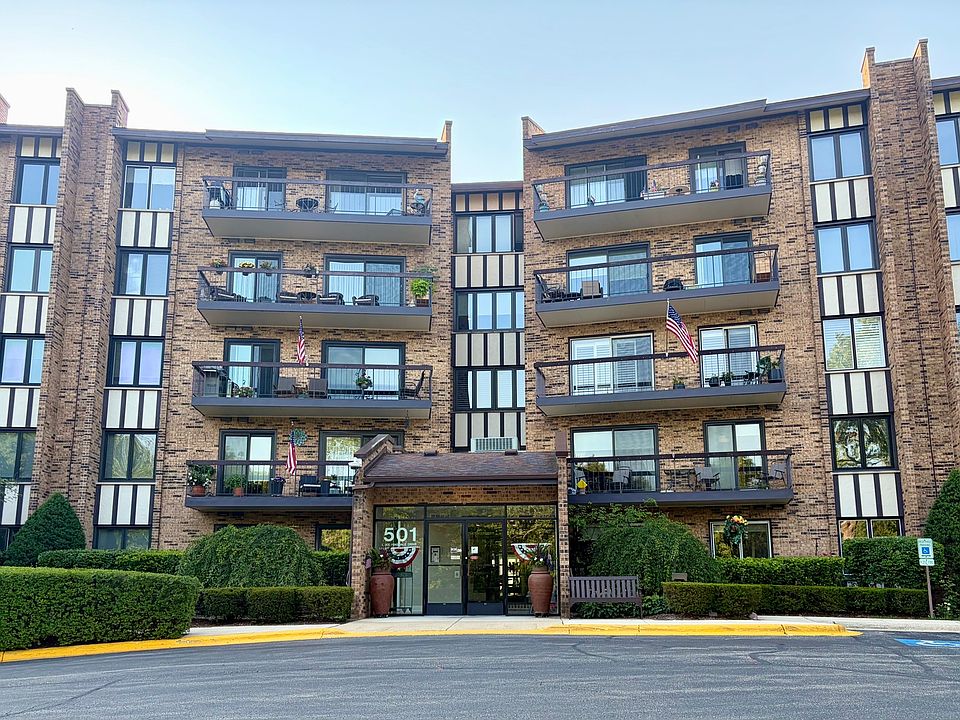 1st image of 501 Lake Hinsdale Dr APT 506