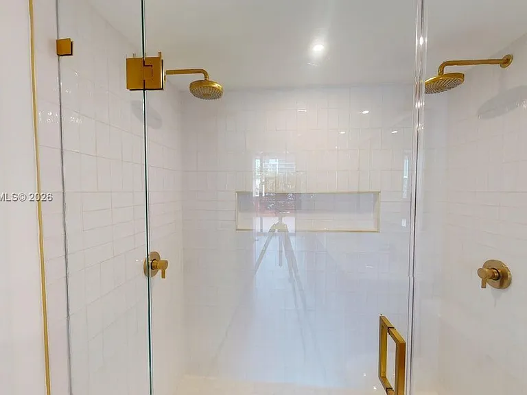 90 NE 32nd St #603 — Photo 17