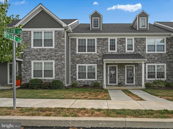 531 Byler Cir, Lebanon, PA 17042