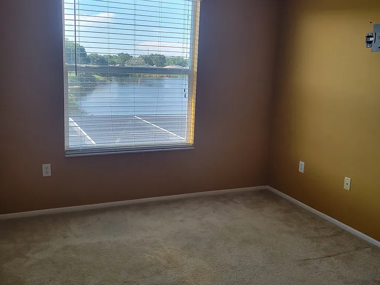 1324 Franford Dr — Photo 20