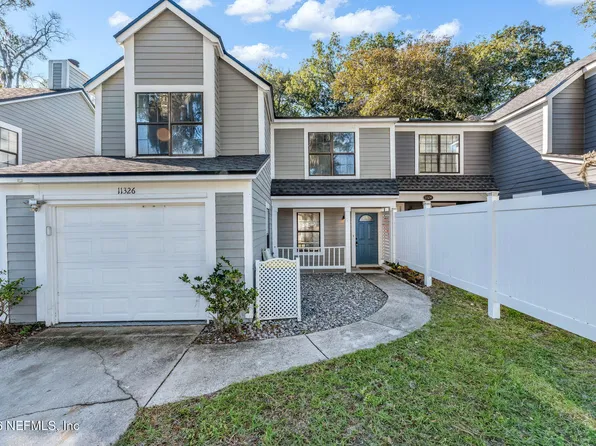 11326 Trotting Horse Ln S, Jacksonville, FL 32225