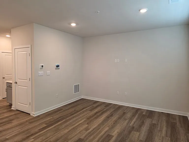 1745 Lawder Cir — Photo 10
