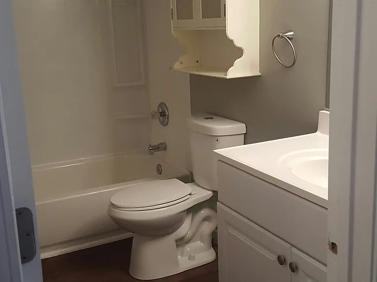 1425-1431 Sunset Ridge Dr — Photo 6