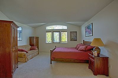 2nd image of 8017 NE 148th Ln
