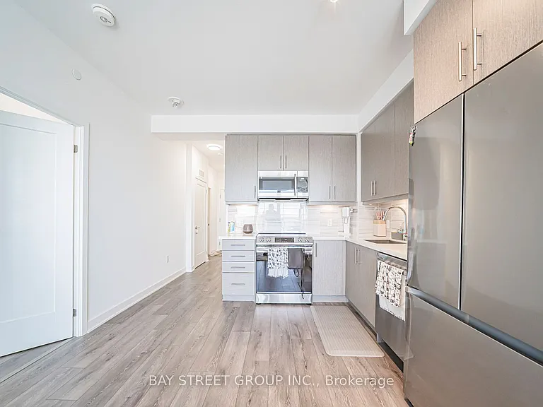 105 Oneida Cres #2509 — Photo 21