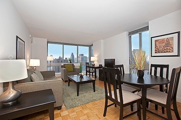 2nd image of 231-235 E 55th St #41A
