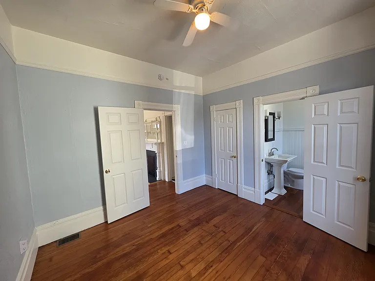 3139 Harrison St — Photo 17