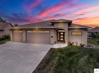 2605 Craftsman Dr, Sedalia, MO 65301