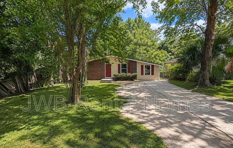 4523 Merrimac Ave — Photo 16