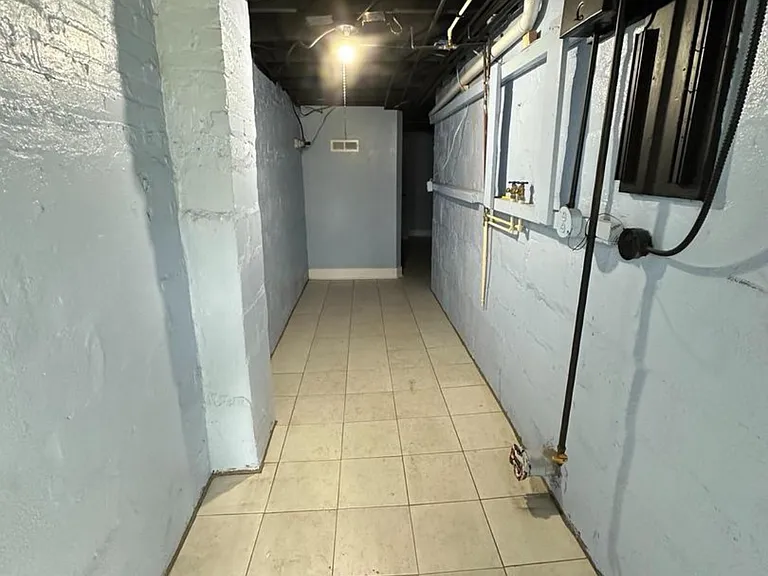 49 N Monastery Ave #BASEMENT — Photo 7