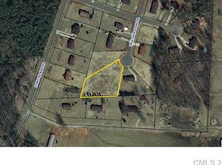 1019 Heather Glen Dr, Catawba, NC 28609