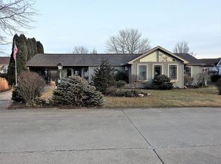 224 Laurel Ct, Pine Grove, PA 17963