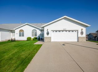 3907 Normandy St, Bismarck, ND 58503