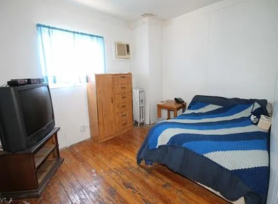 Sold by Fillmore | media 1