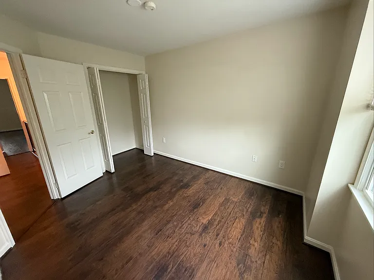 1023 Lindsay Ln — Photo 10