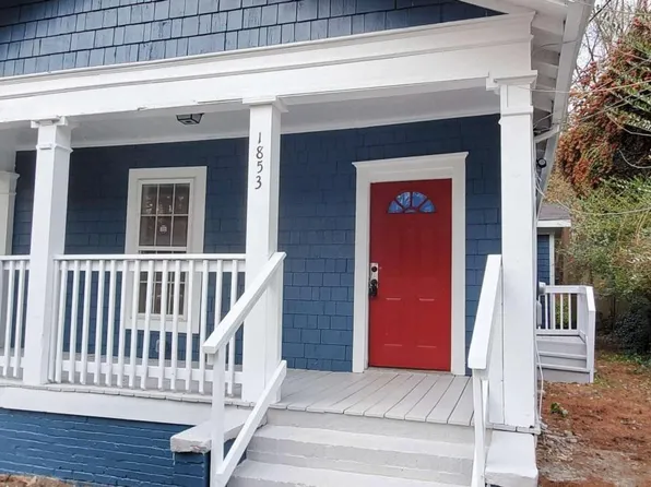 1853 Center Ave, East Pt, GA 30344
