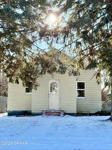 323 2nd St NW, Mayville, ND, 58257