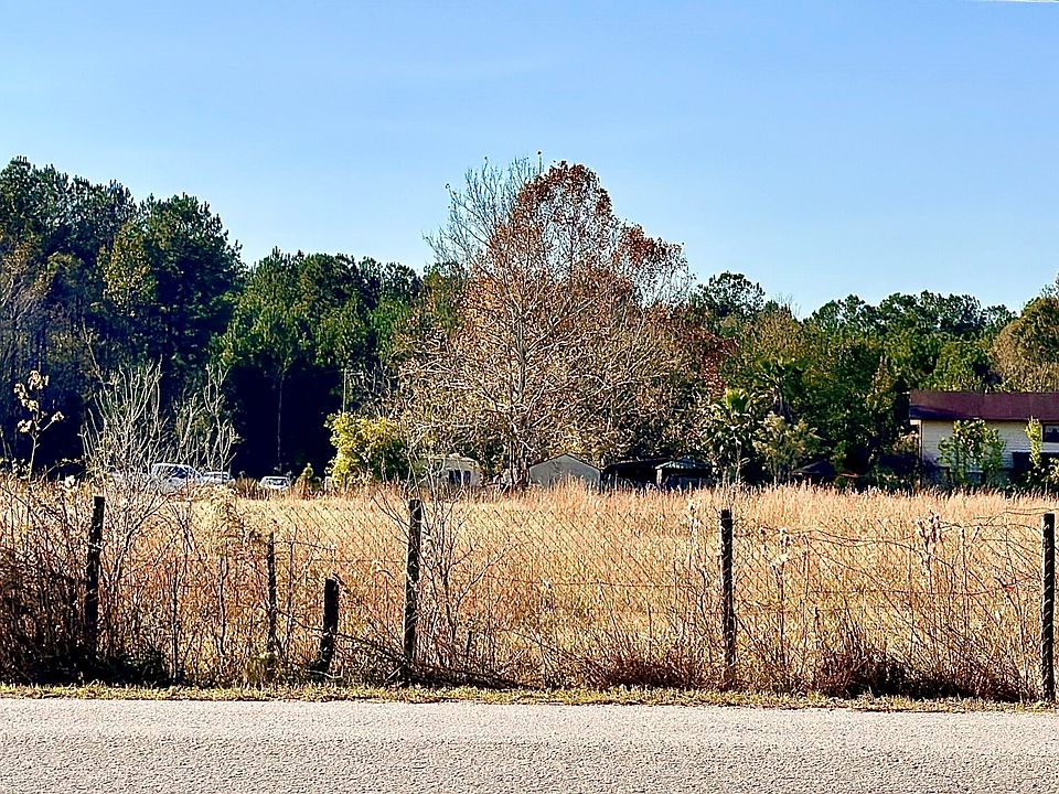 2nd image of 1790 Long Bay Rd