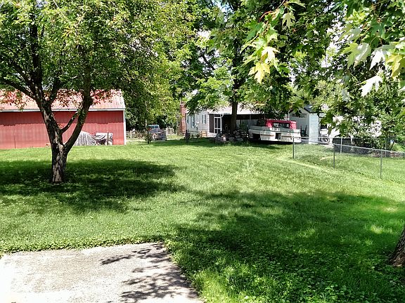 4th image of 506 W Church St