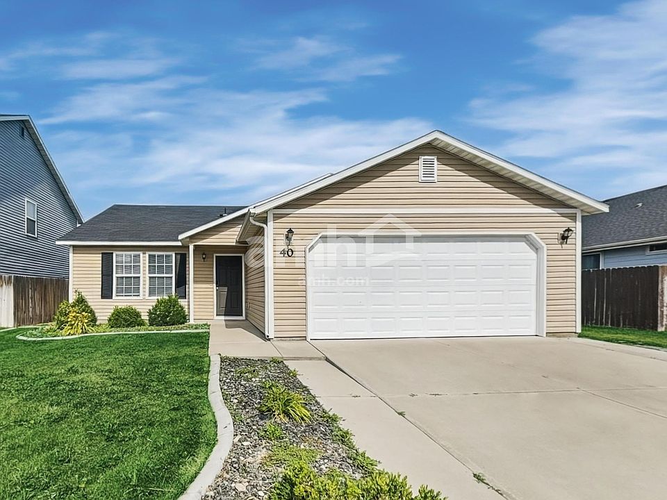 1st image of 40 N Amanda Dr