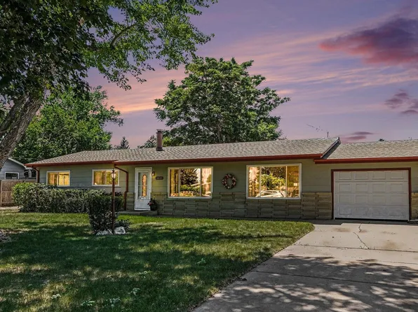 3835 Goodell Ln, Fort Collins, CO 80526